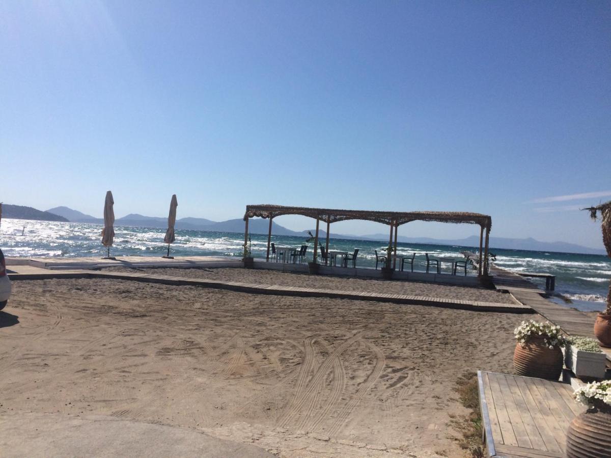 Petrakis Beach Lefkimmi  Esterno foto
