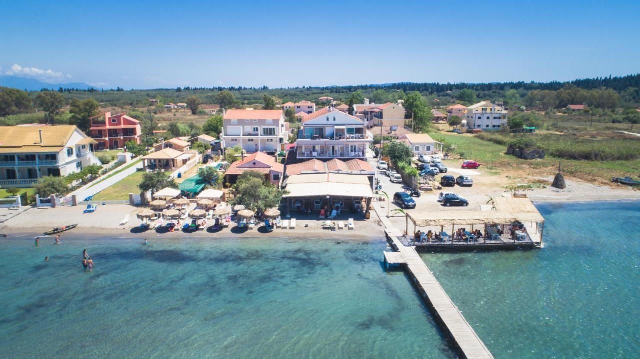 Petrakis Beach Lefkimmi  Esterno foto
