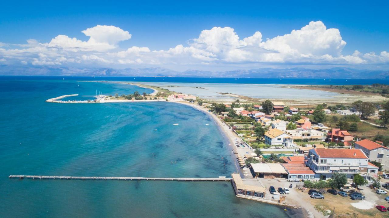 Petrakis Beach Lefkimmi  Esterno foto