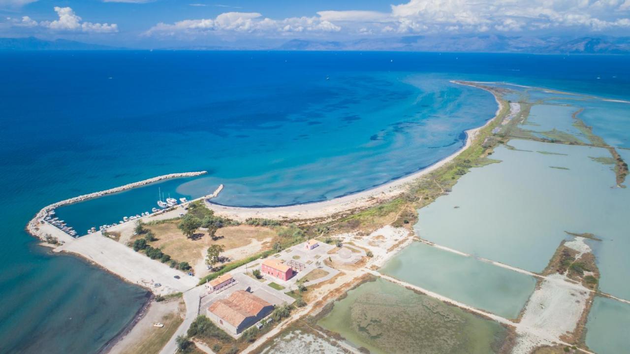 Petrakis Beach Lefkimmi  Esterno foto