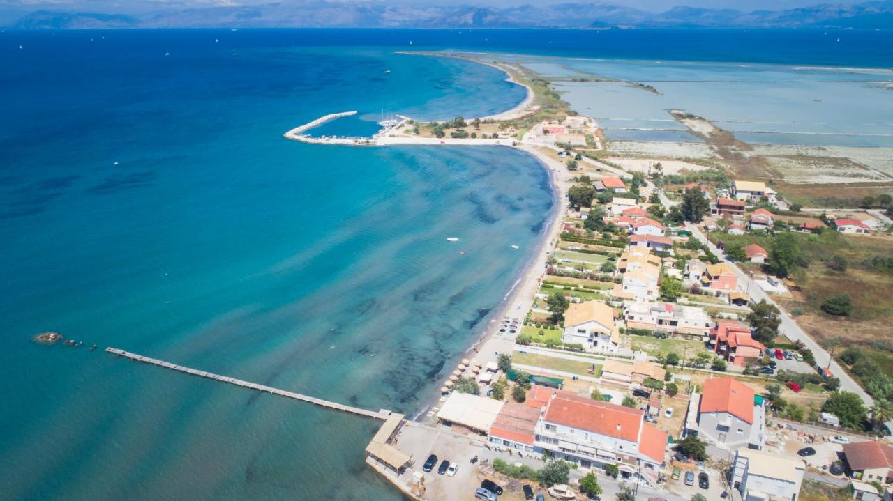 Petrakis Beach Lefkimmi  Esterno foto