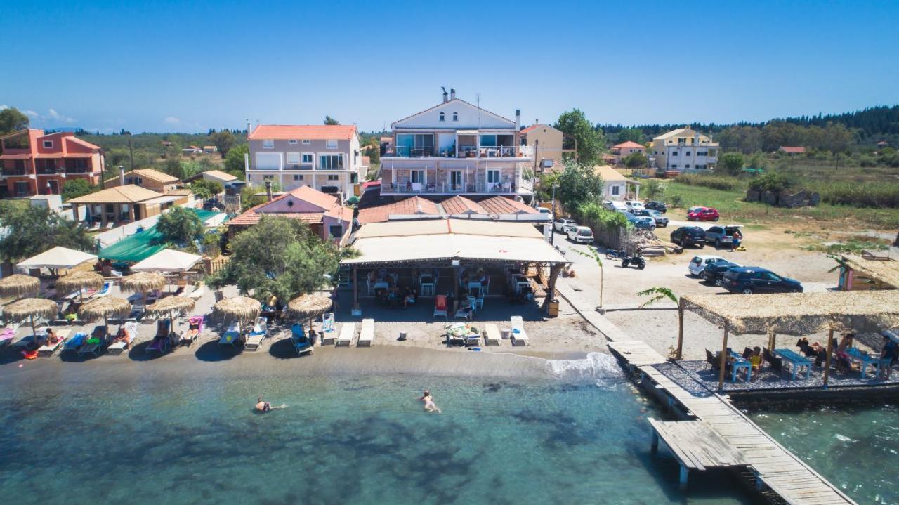 Petrakis Beach Lefkimmi  Esterno foto