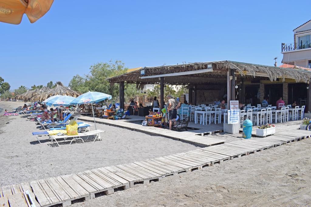 Petrakis Beach Lefkimmi  Esterno foto