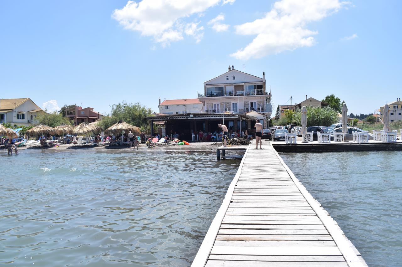 Petrakis Beach Lefkimmi  Esterno foto
